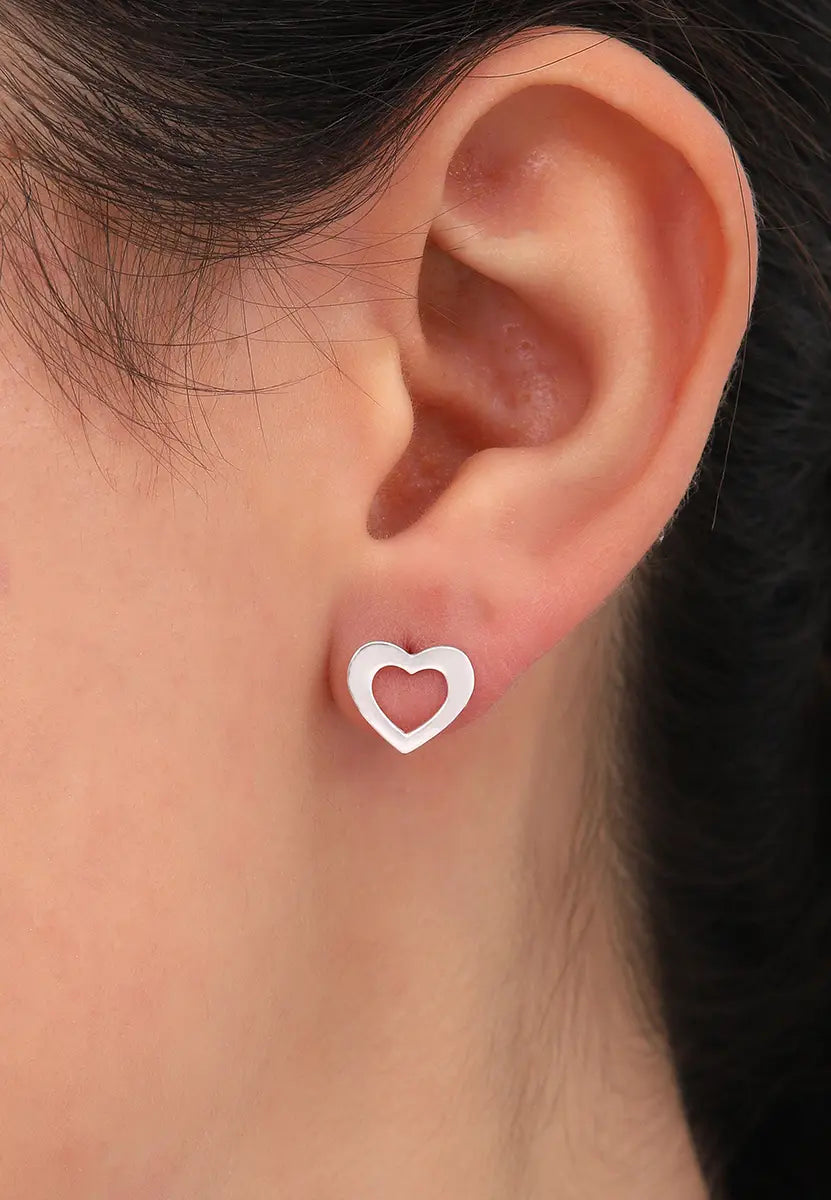 Minimal Kalp Tasarımlı Gümüş Küpe