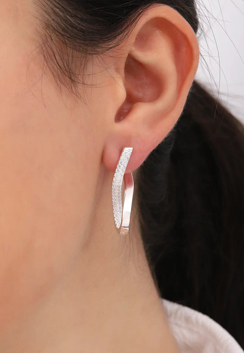 Taş Detaylı Sonsuzluk Gümüş Küpe