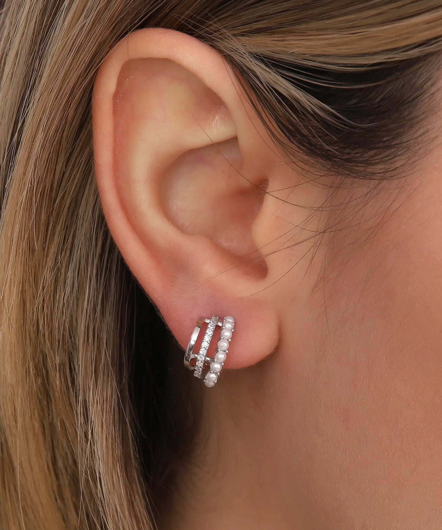 Modern Çift Halkalı İnci ve Taşlı Gümüş Küpe