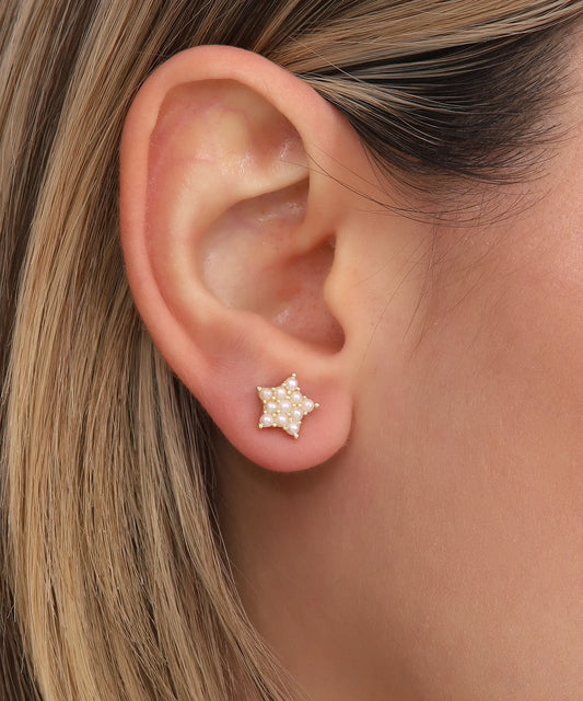 Altın Kaplama Minimal İnci Detaylı Yıldız Küpe