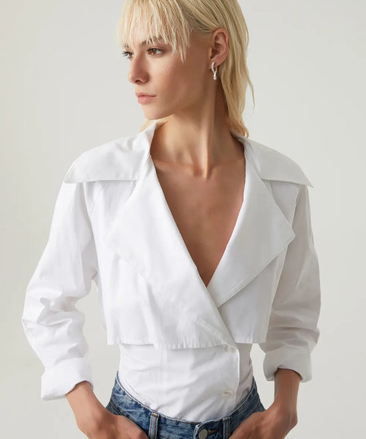 Zarif Kıvrımlı Taşlı Gümüş Küpe