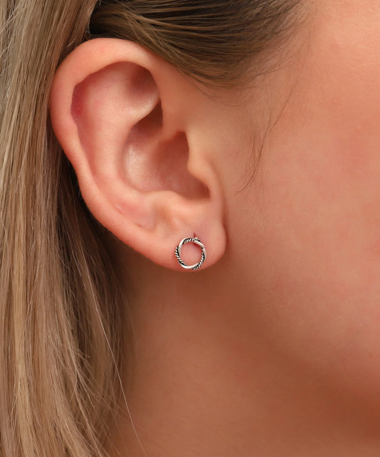 Minimal Halka Gümüş Küpe