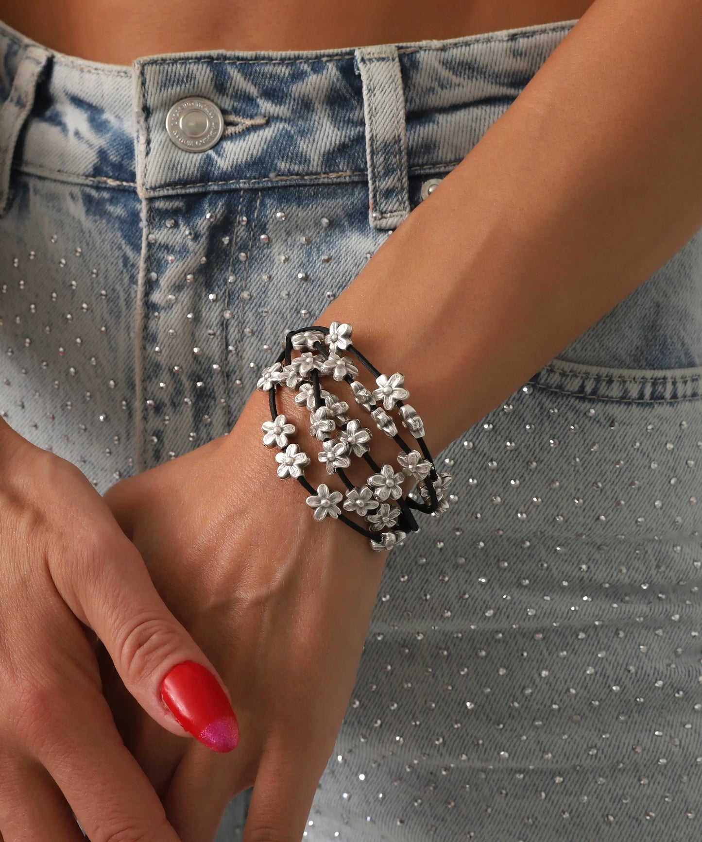 Çiçek Motifli Gümüş Kaplama Bileklik