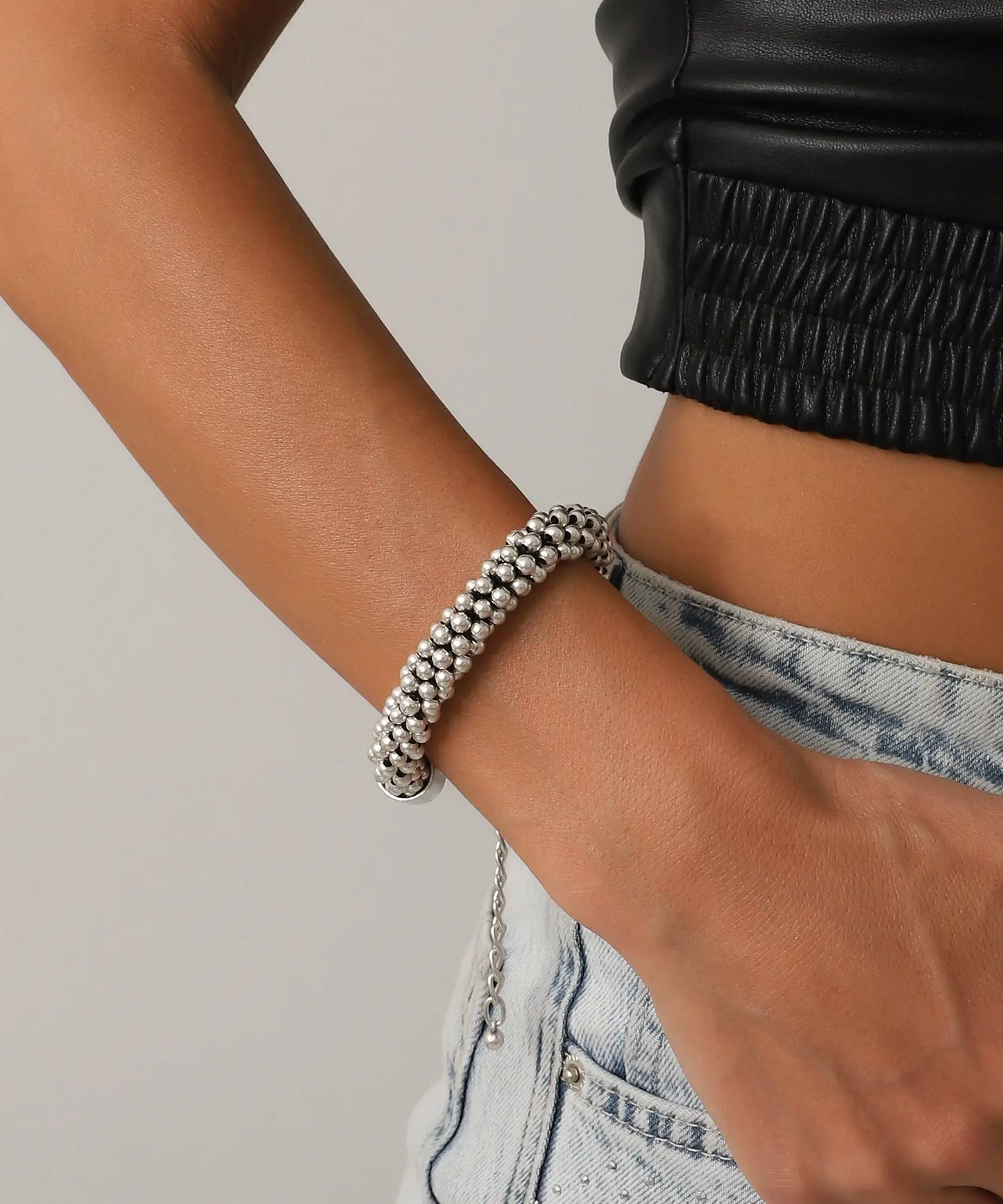 Gümüş Kaplama Örgü Boncuk Bileklik