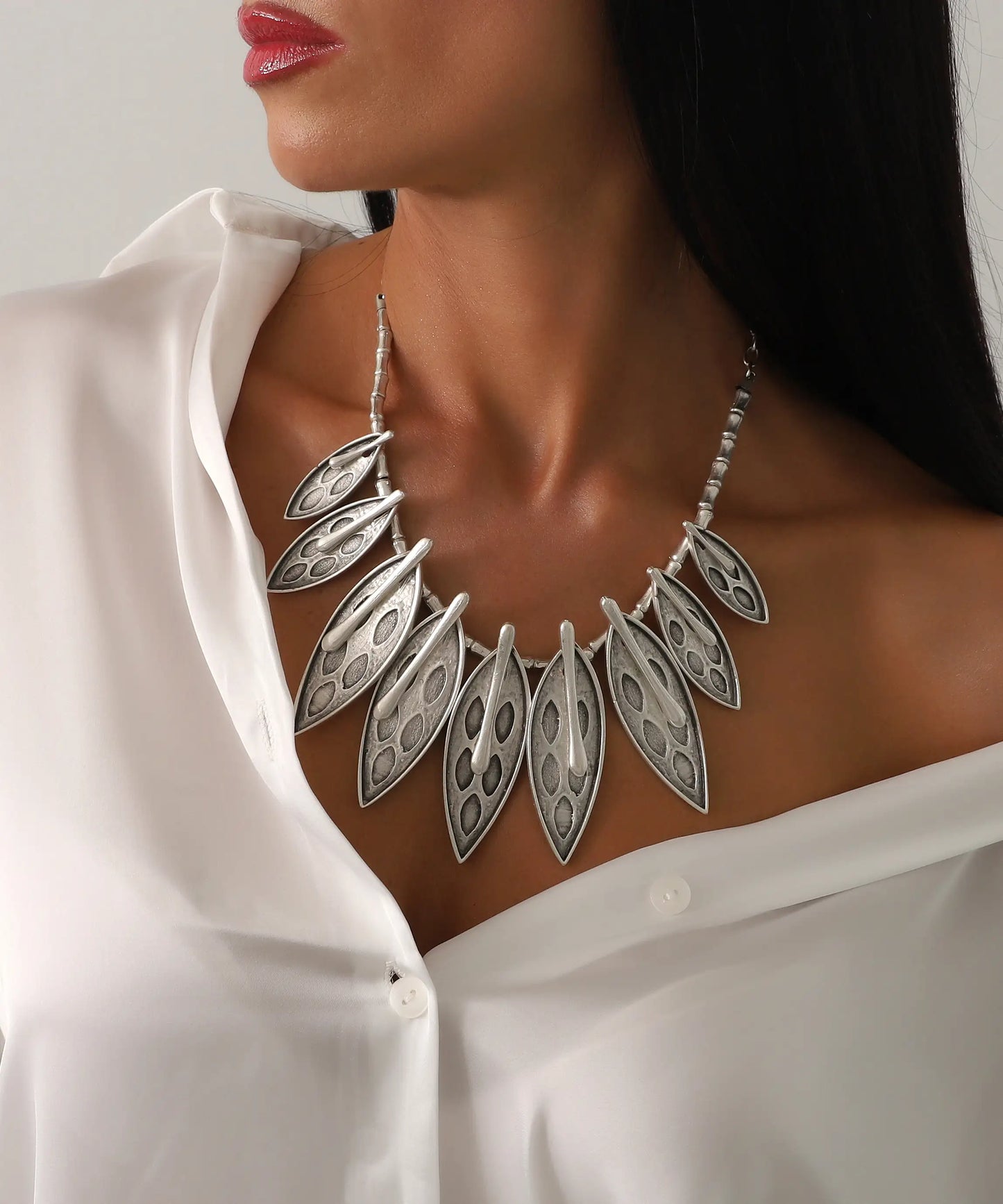 Bohem Yaprak Motifli Gümüş Kaplama Kolye