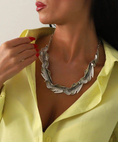 Doğal Dokulu Gümüş Kaplama Yaprak Kolye