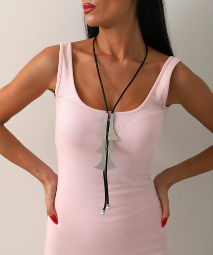 Zarif Uzun Gümüş Kaplama Kolye