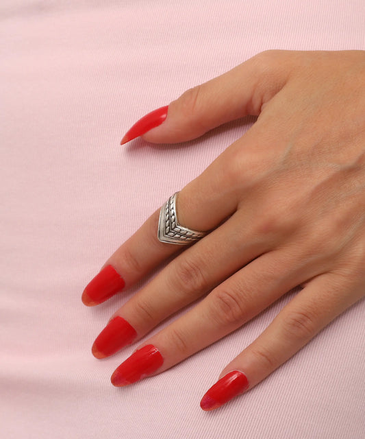 V Formlu Vintage Tarz Yüzük