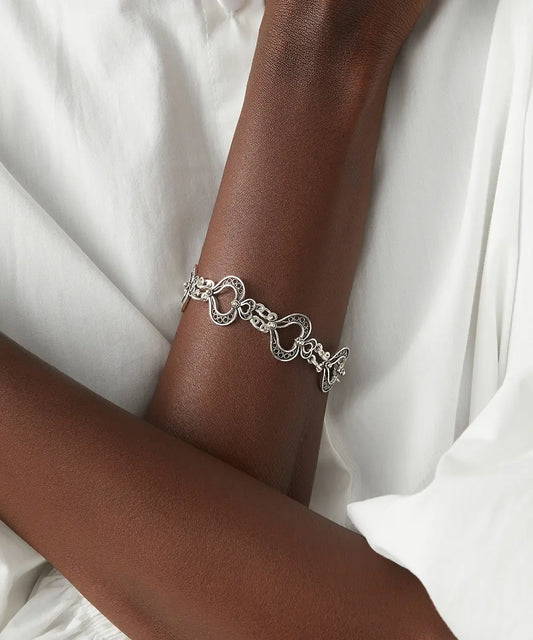 Kalp Motifli Zincir Tasarım Gümüş Bileklik