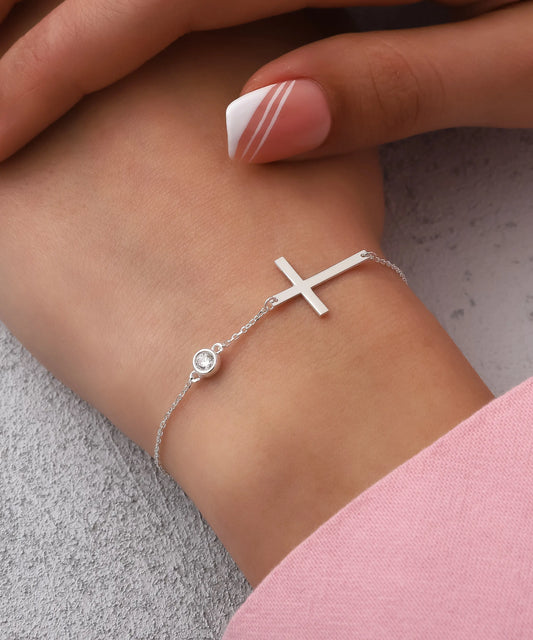 Taş Detaylı Minimal Haç Gümüş Bileklik