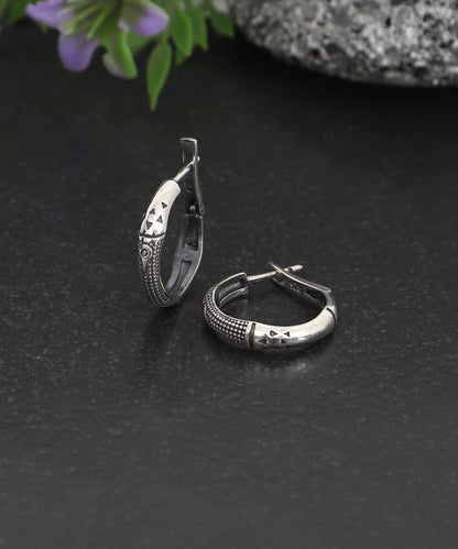 Kadın Desenli Halka Küpe