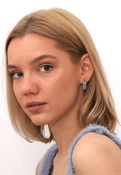 Vintage Dokulu Kare Gümüş Küpe