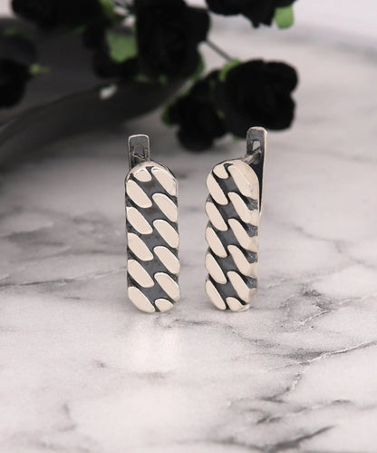 Modern Zincir Motifli Minimal Gümüş Küpe