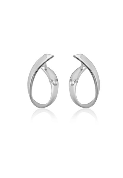 Oval Tasarım Gümüş Küpe