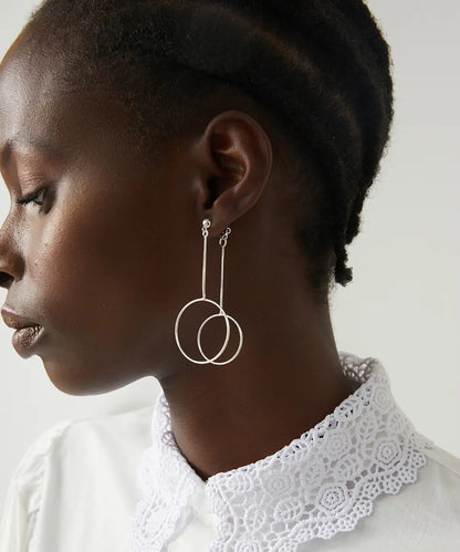 Kadın Çember Sallantılı Gümüş Küpe