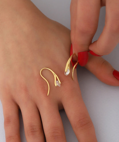 Altın Kaplama Modern Tasarım Taş Detaylı Küpe