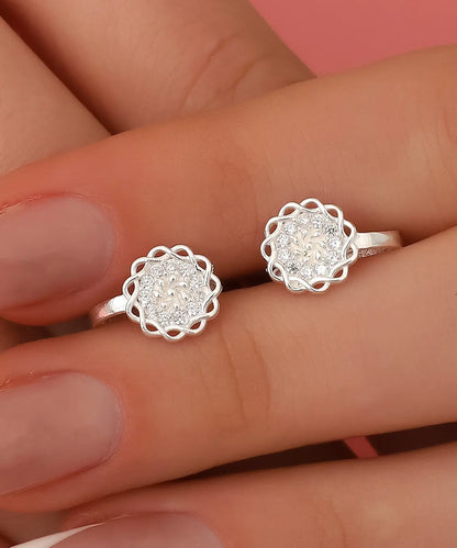 Minimal Modern Tasarım Gümüş Küpe