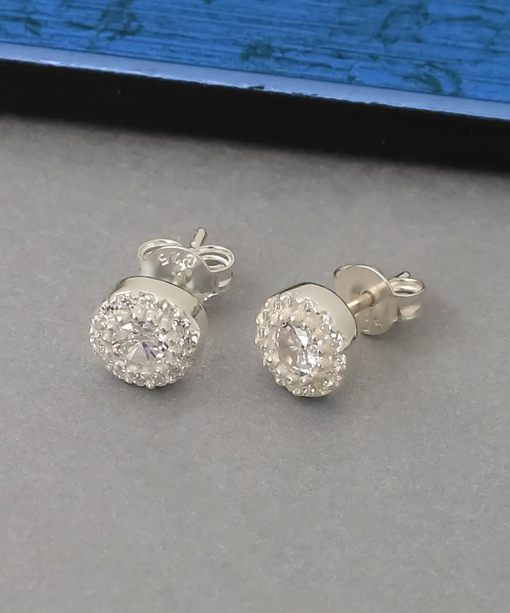 Minimal Yuvarlak Tasarım Taşlı Gümüş Küpe