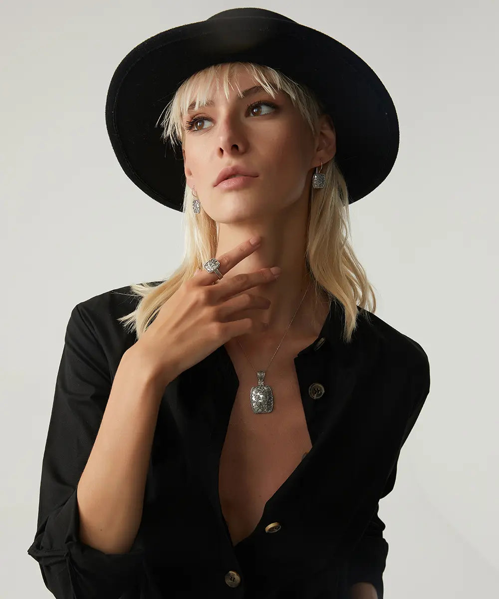 Bohem Çiçek Desenli Gümüş Takı Seti