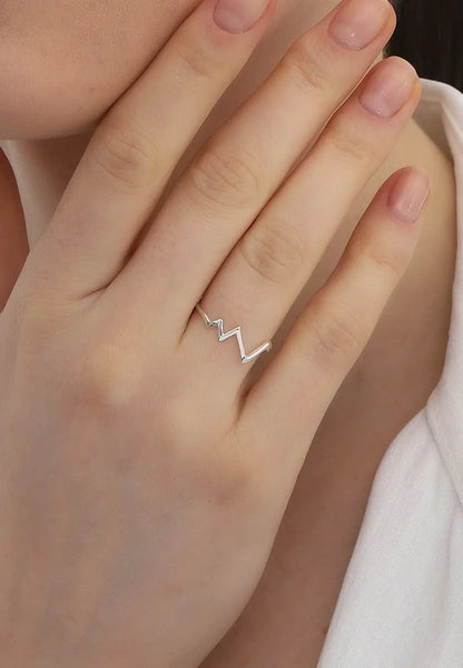 Gümüş Minimal Ritim Yüzük