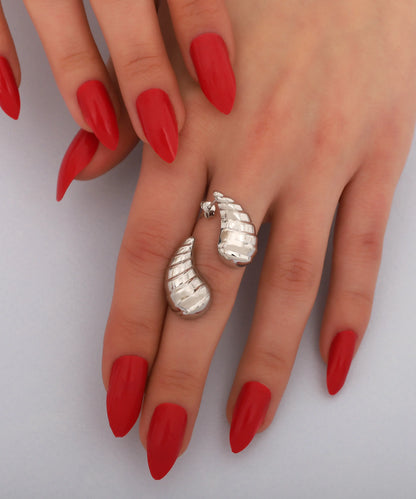 Gümüş Motifli Tasarım Damla Küpe