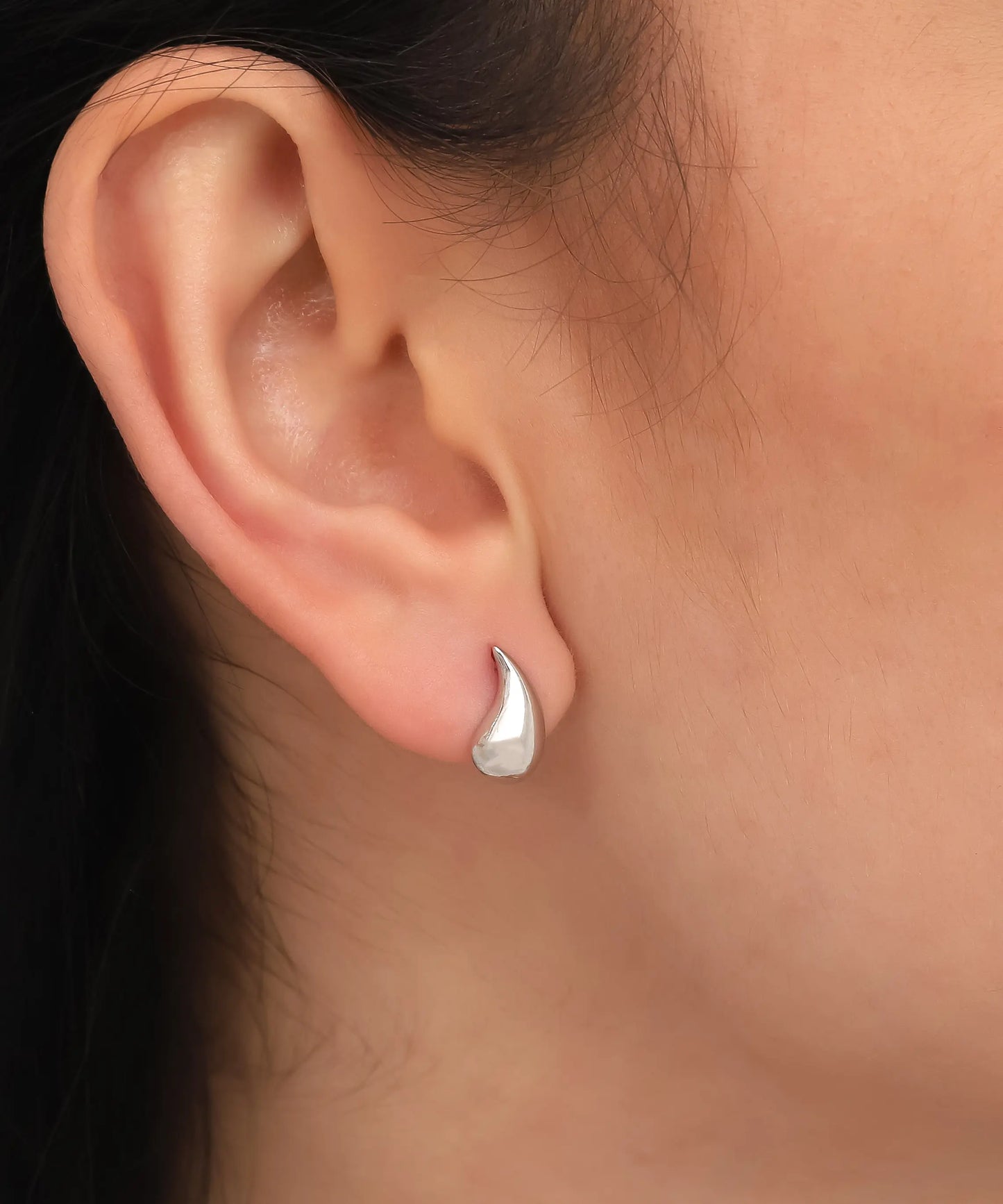 Minimal Tasarım Gümüş Damla Küpe