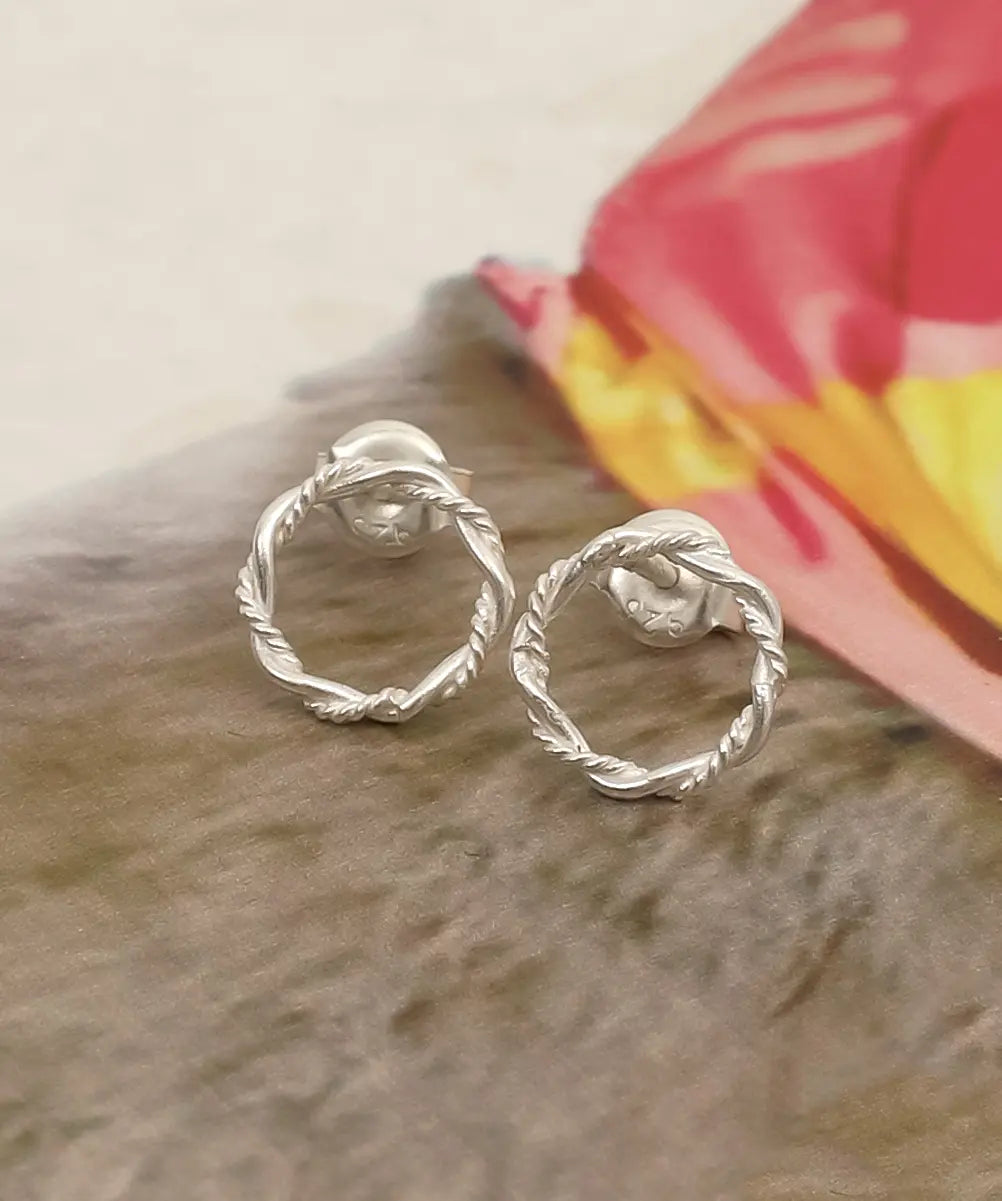 Minimal Motifli Tasarım Gümüş Küpe