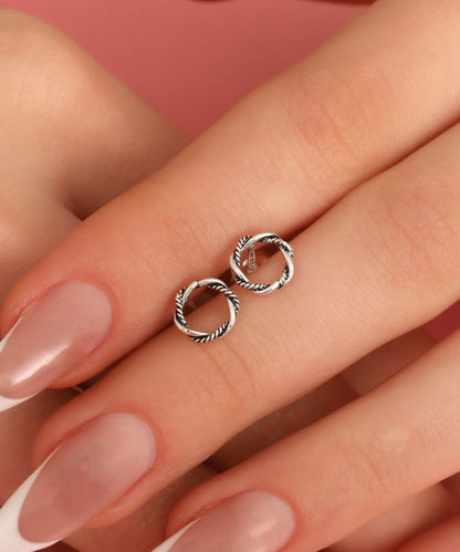 Minimal Halka Gümüş Küpe