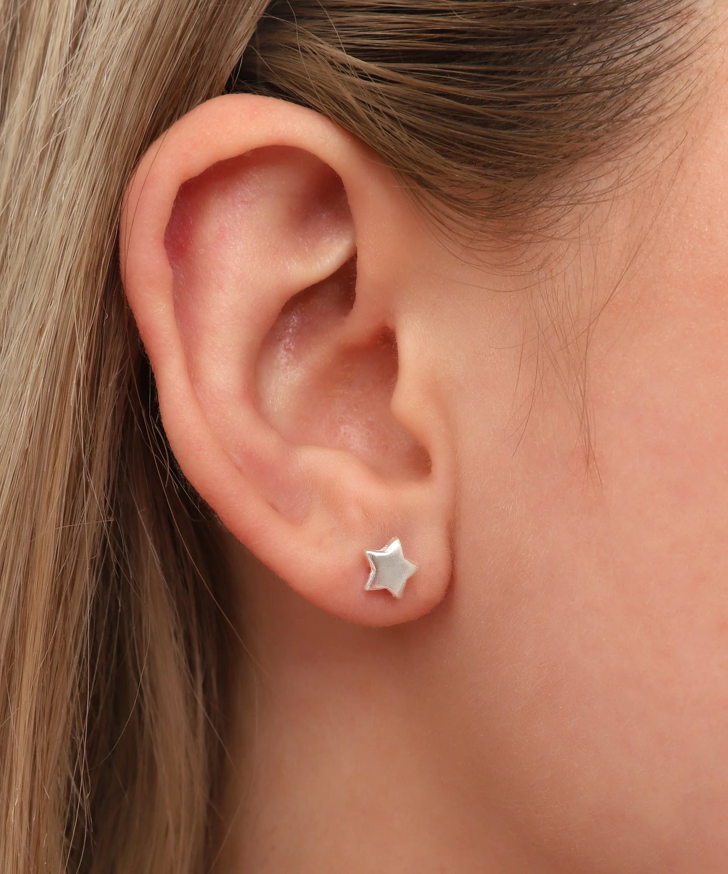 Minimal Yıldız Tasarım Gümüş Küpe