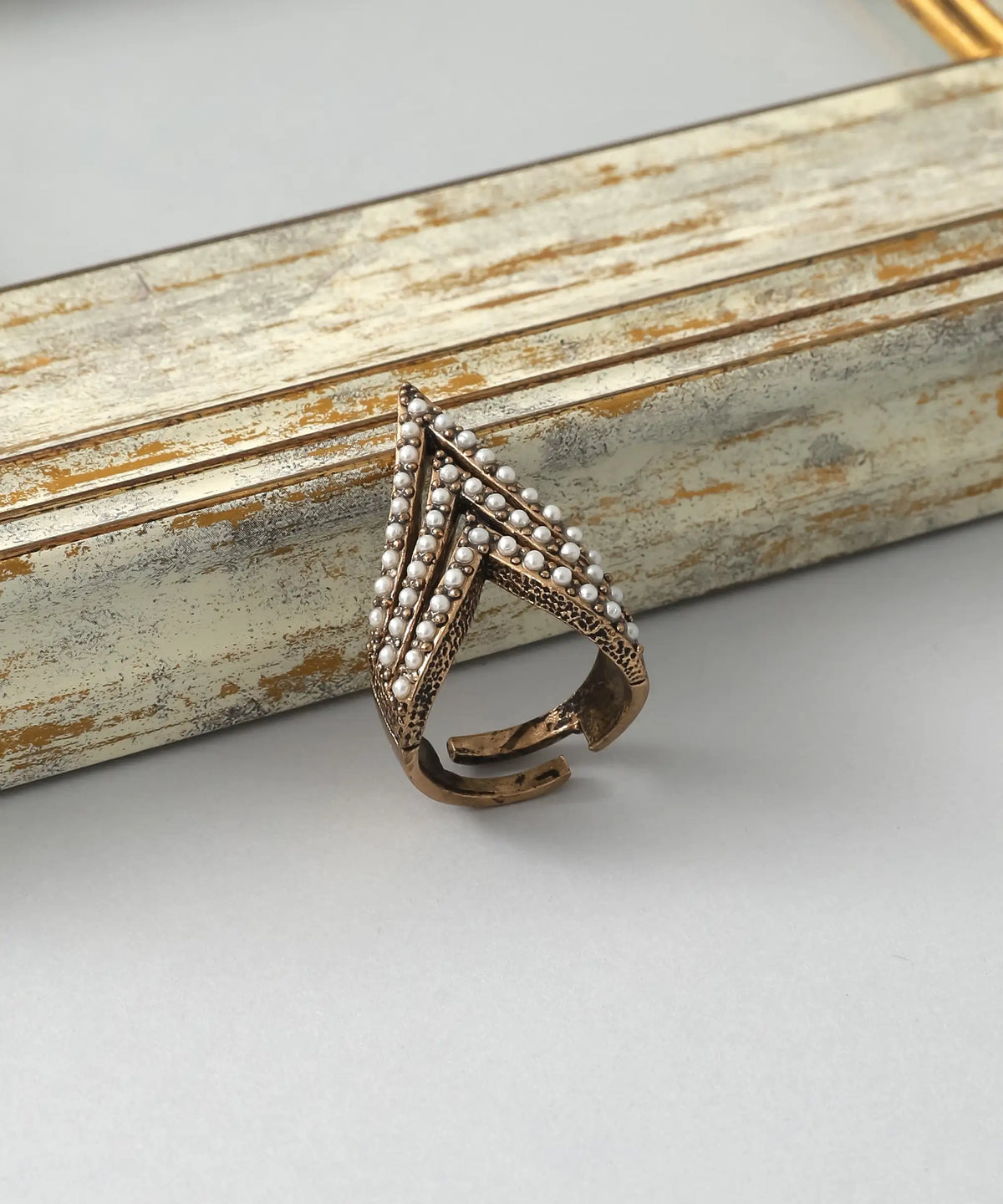 Geometrik İnci Detaylı Bronz Yüzük