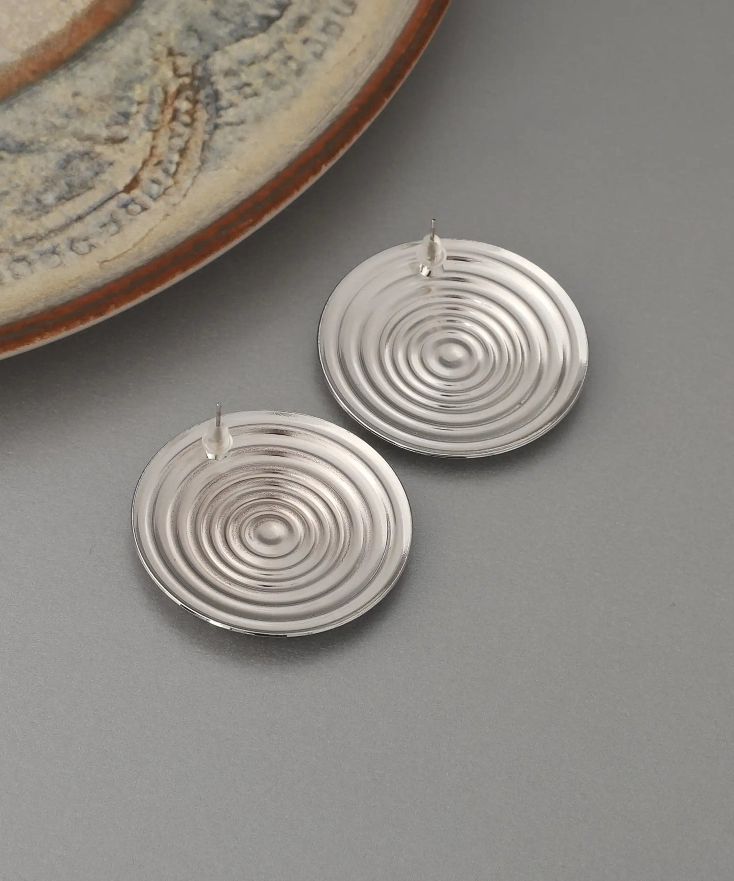 Modern Spiral Tasarım Gümüş Kaplama Küpe