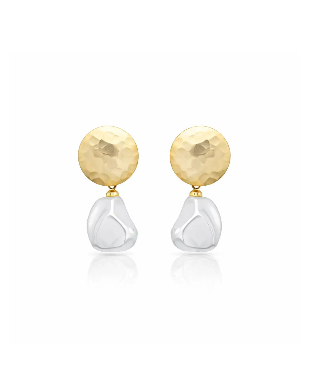 Altın Kaplama Sallantılı İnci Küpe